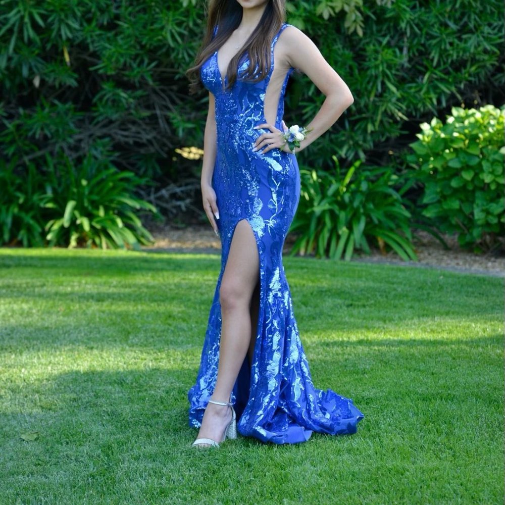 Exquisite Ava Presley Prom Dress in Royal Blue - Size 2